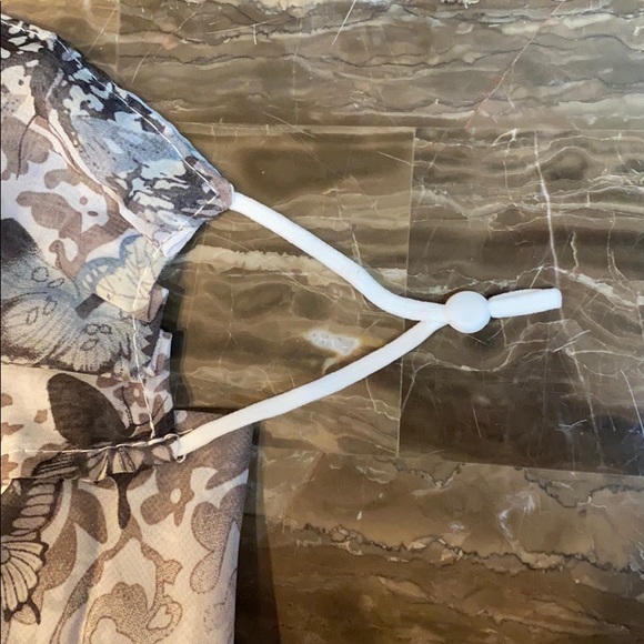 Convertible Scarf / Mask / Face Covering - Picture 3 of 4